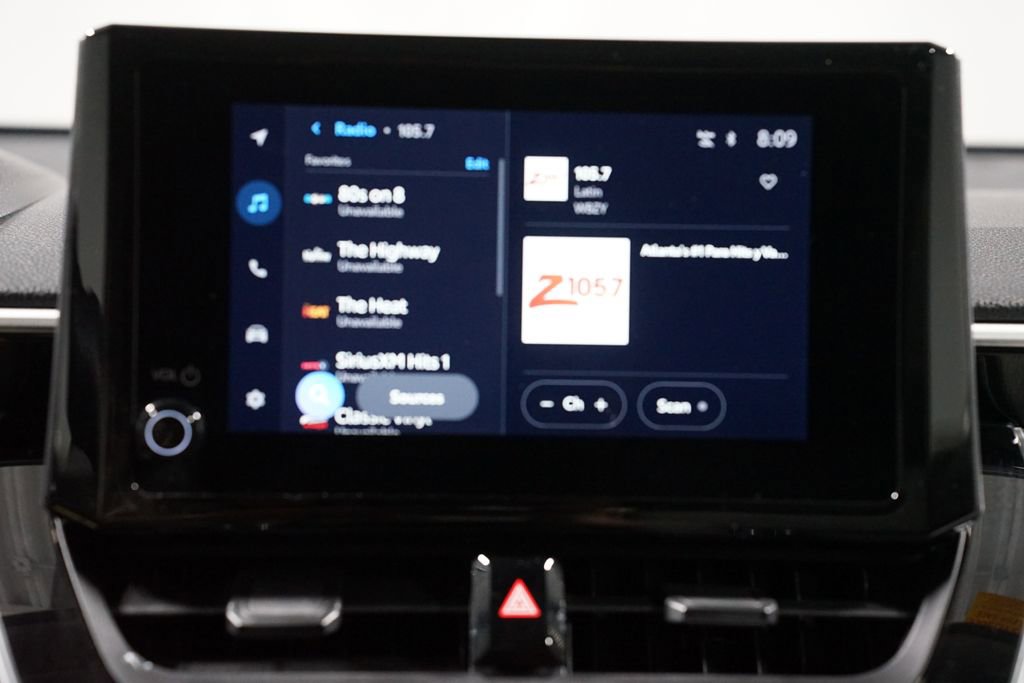 Used 2025 Toyota Corolla Cross L FWD image 18