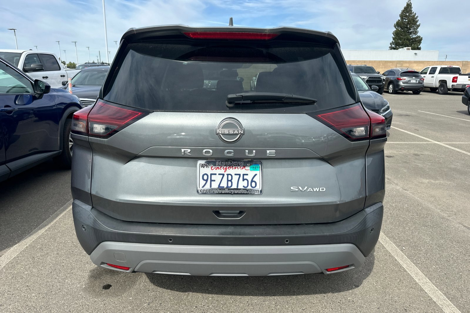 Certified 2023 Nissan Rogue SV image 6