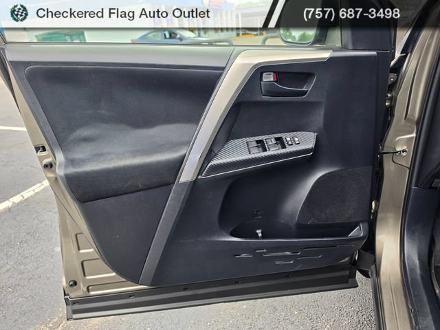 Used 2014 Toyota RAV4 LE FWD image 20