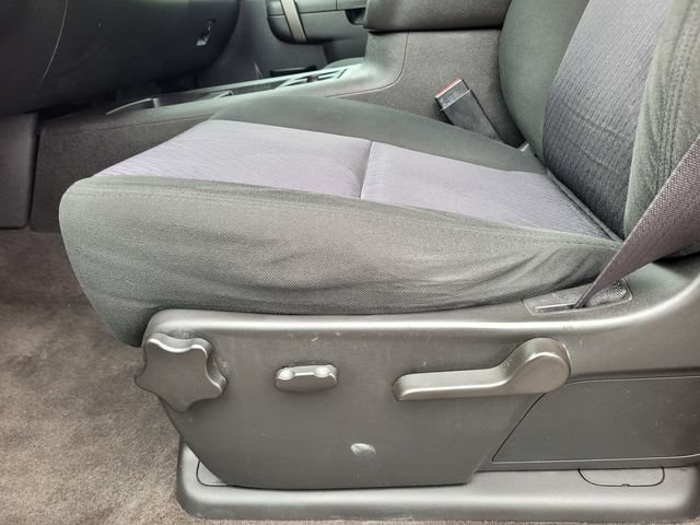 Used 2012 Chevrolet Silverado 2500 LT w/ Interior Plus Package AWD/4WD image 21