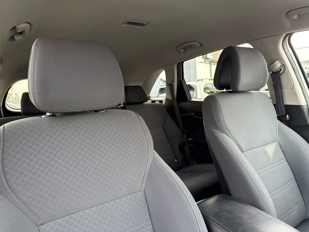 Used 2016 Kia Sorento FWD image 14