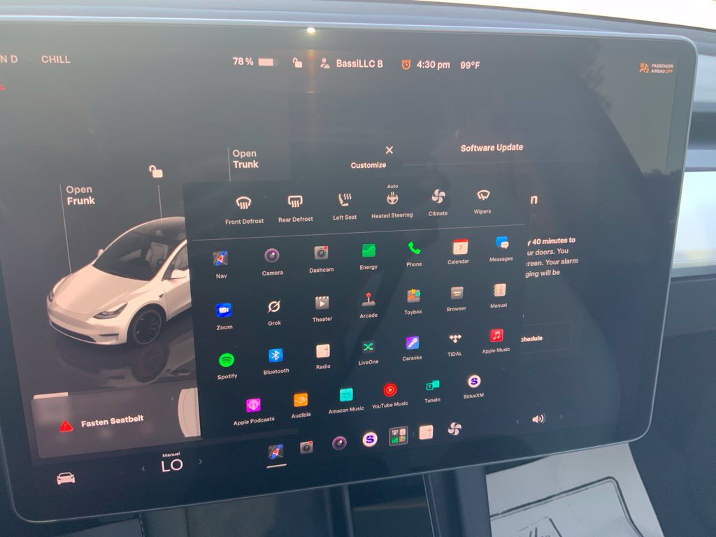 Used 2022 Tesla Model Y Performance AWD/4WD image 22