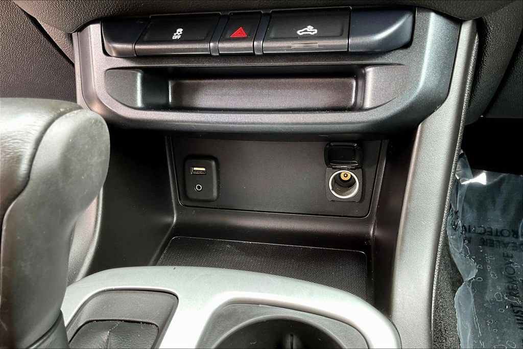 Used 2018 Chevrolet Colorado LT w/ LT Convenience Package RWD image 19
