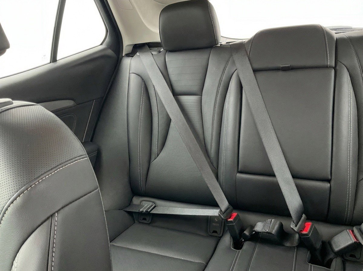 Used 2024 Buick Envision Sport Touring AWD/4WD image 18