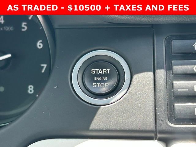 Used 2019 Land Rover Discovery Sport SE AWD/4WD image 25