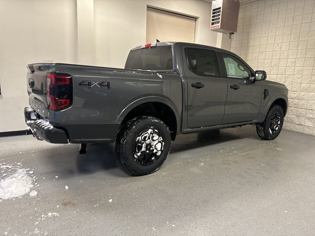 New 2026 Ford Ranger XLT w/ Black Appearance Package image 21