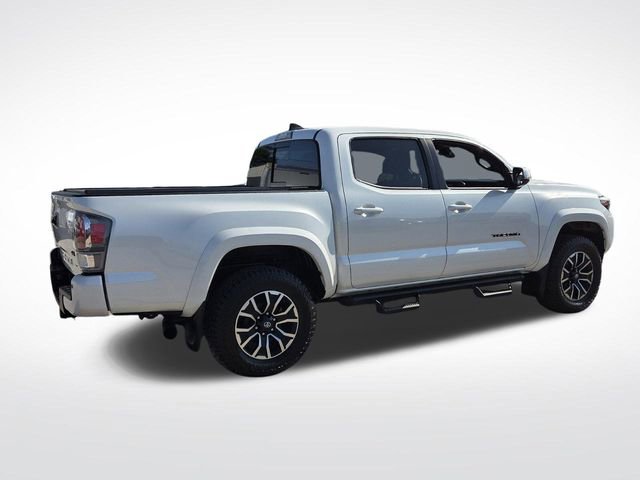 Used 2021 Toyota Tacoma TRD Sport w/ Technology Package image 10