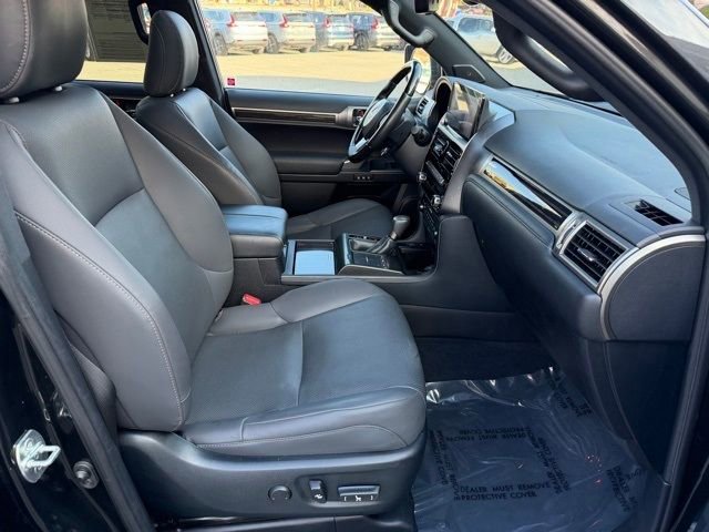Used 2023 Lexus GX 460 Premium w/ Premium Plus Package image 53
