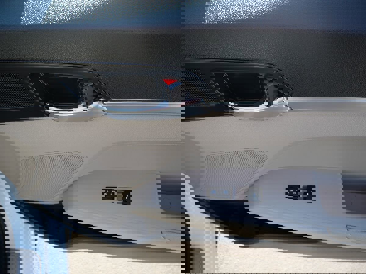 Used 2020 Hyundai Elantra SE w/ Convenience Package (C2) image 19