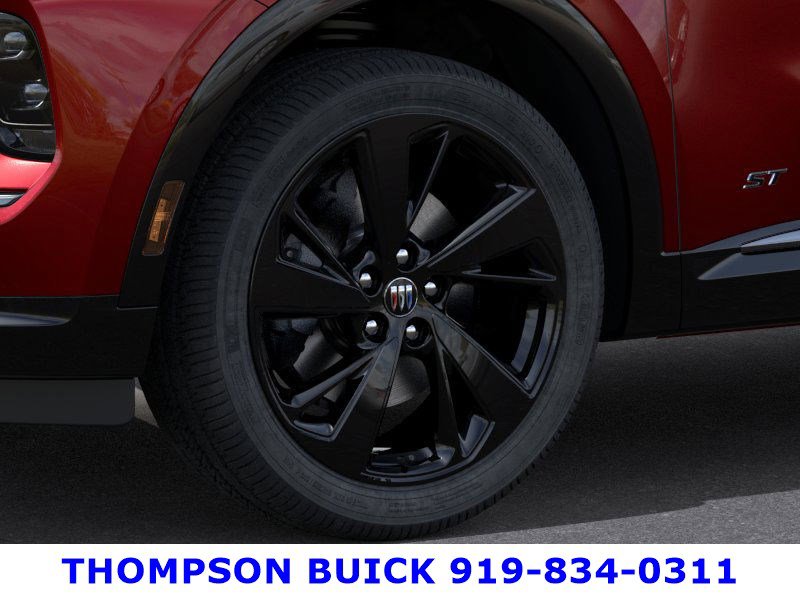 New 2025 Buick Envision Sport Touring image 9