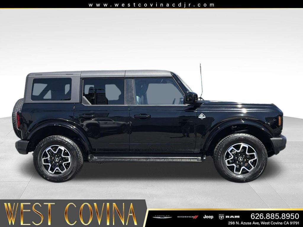 Used 2025 Ford Bronco Outer Banks AWD/4WD image 12