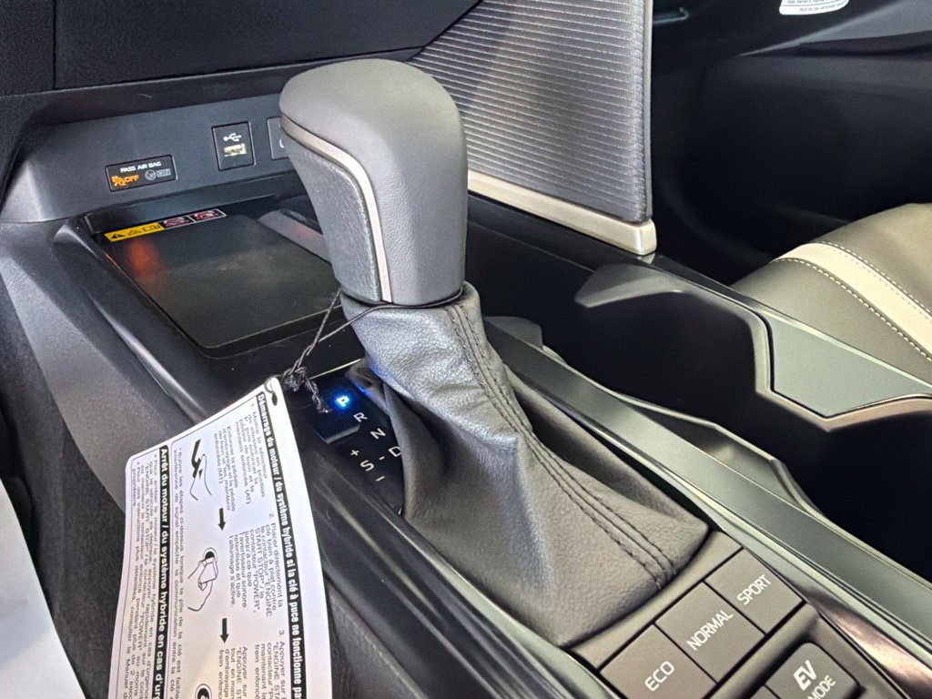 Certified 2026 Toyota Camry SE FWD image 29