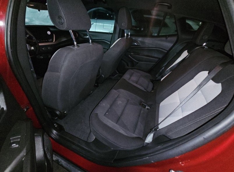 Used 2024 Chevrolet Trax RS w/ Driver Confidence Package image 25