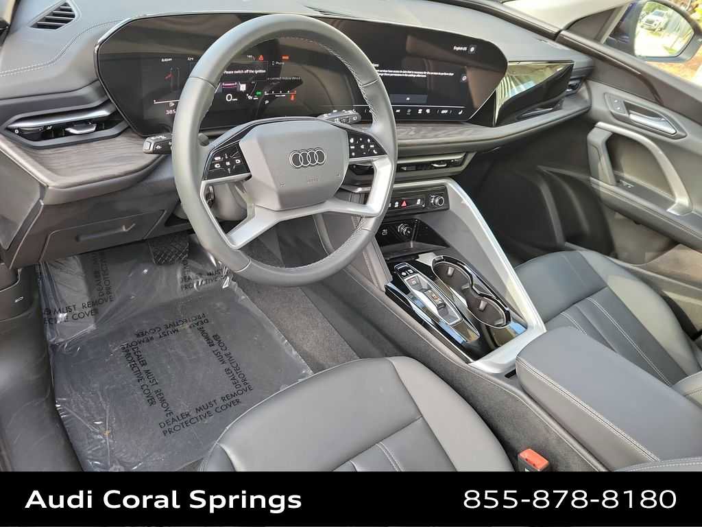 Certified 2025 Audi Q5 Premium w/ Convenience Package image 10