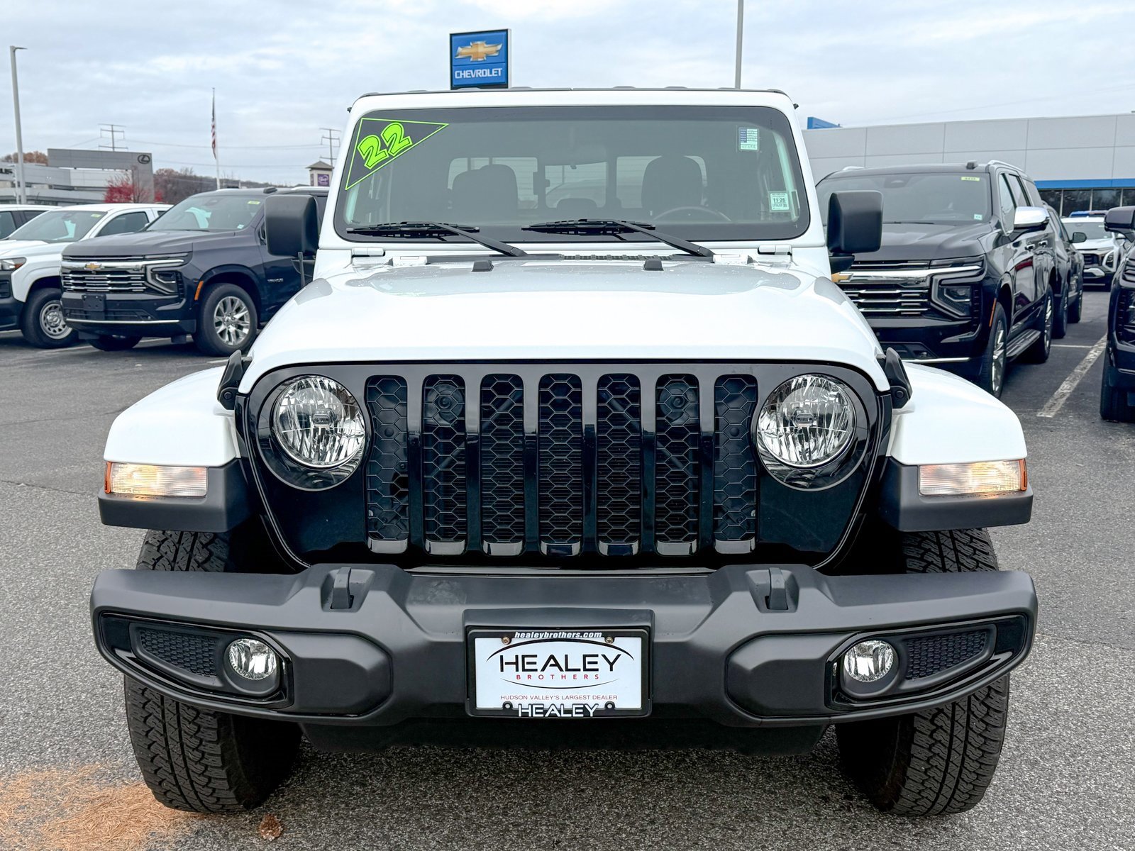 Used 2022 Jeep Gladiator Sport image 2