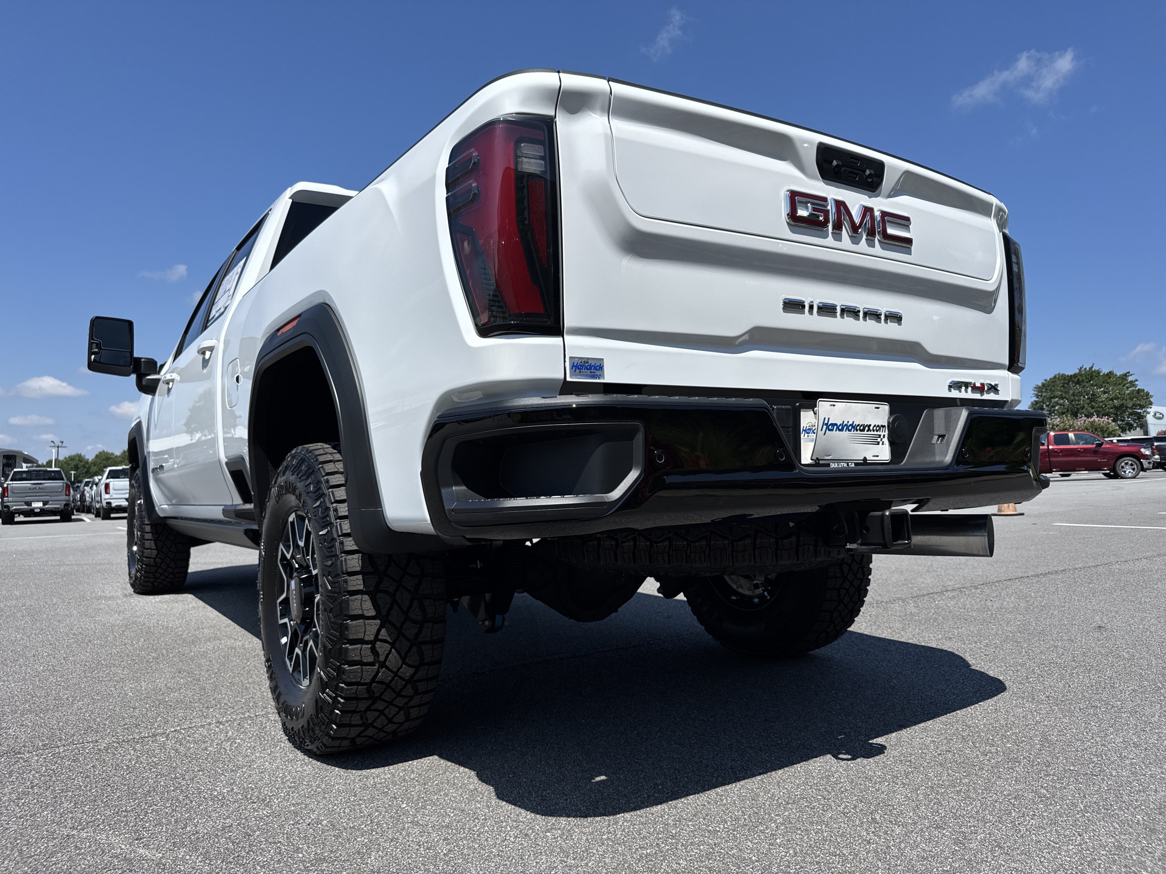 New 2026 GMC Sierra 2500 AT4X AWD/4WD image 8