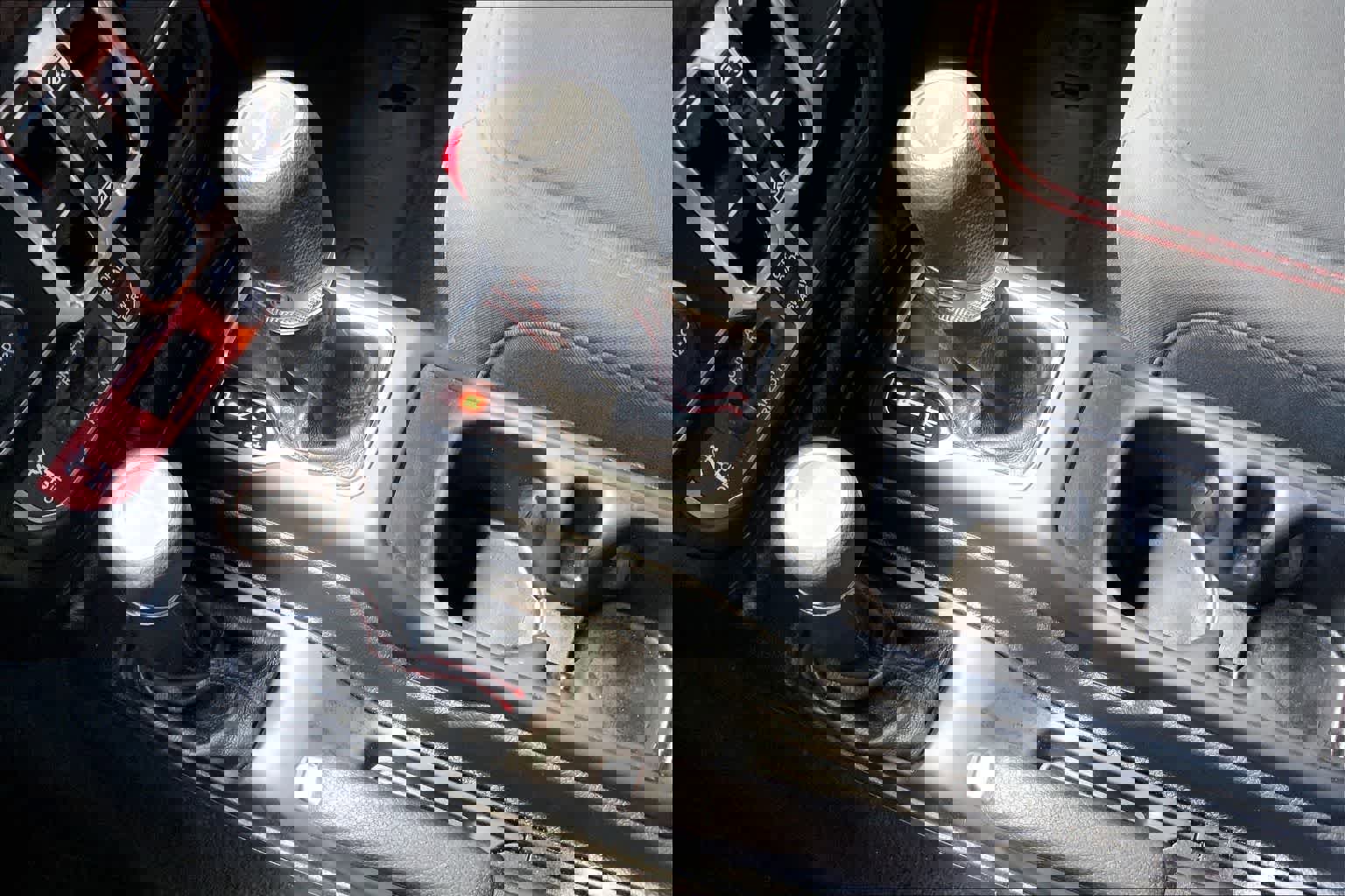 Used 2021 Jeep Gladiator Rubicon AWD/4WD image 17