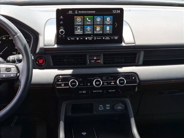 Used 2025 Honda Pilot TrailSport image 13