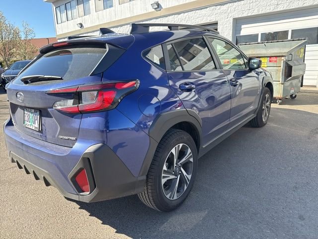 Used 2024 Subaru Crosstrek 2.0i Premium image 4