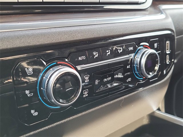 Used 2023 GMC Sierra 1500 SLT w/ SLT Premium Package image 29