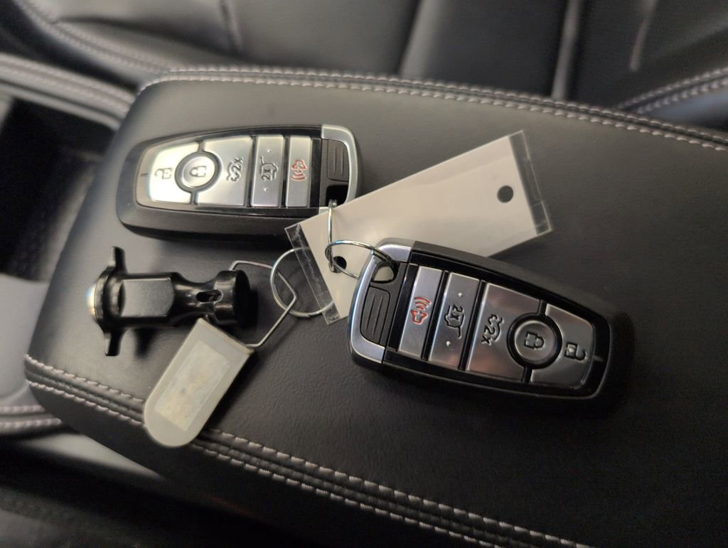 Used 2025 Ford Mustang Mach-E Premium RWD image 41