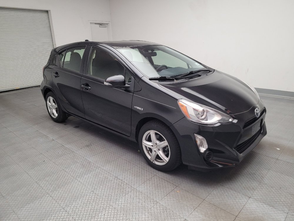 Used 2015 Toyota Prius C One image 13