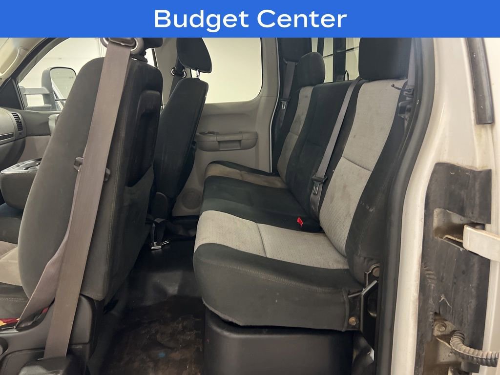 Used 2008 Chevrolet Silverado 2500 W/T w/ Snow Plow Prep Package image 10