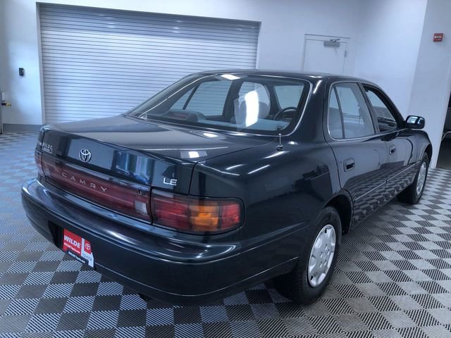 Used 1993 Toyota Camry LE FWD image 30