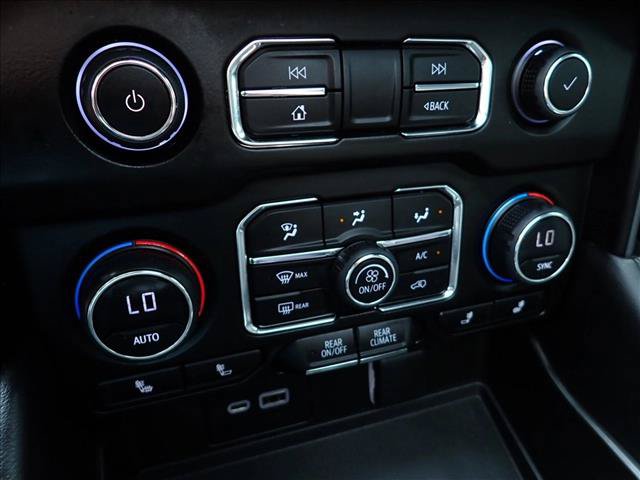 Used 2023 Chevrolet Tahoe LT w/ Luxury Package AWD/4WD image 22
