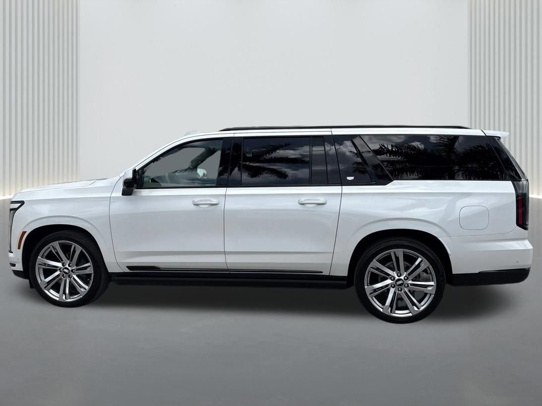Certified 2025 Cadillac Escalade ESV Sport Platinum AWD/4WD image 9