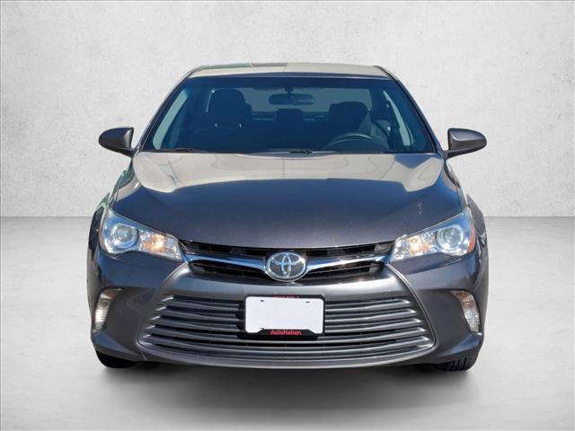 Used 2017 Toyota Camry LE image 2