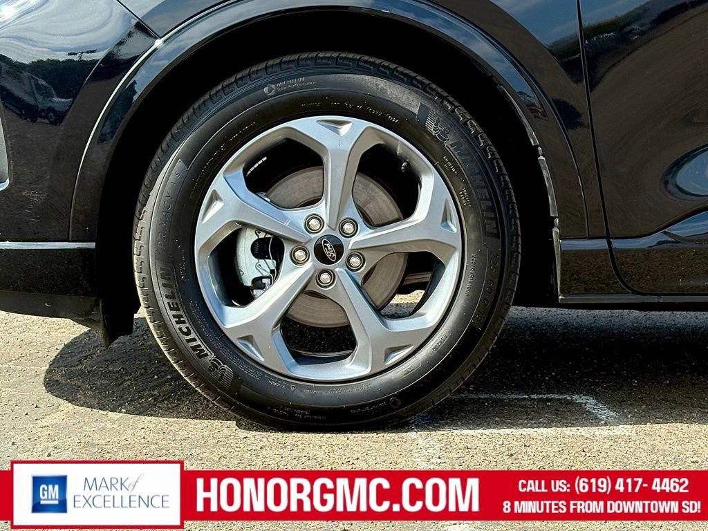 Used 2024 Ford Escape ST-Line image 10