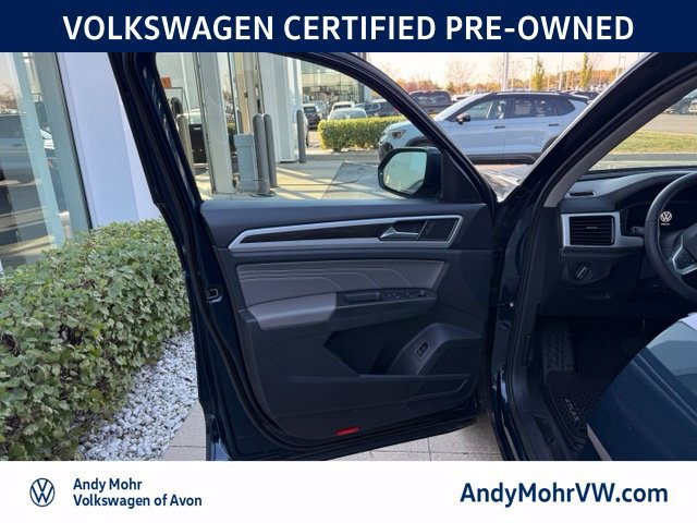 Used 2023 Volkswagen Atlas SE w/ Panoramic Sunroof Package AWD/4WD image 14