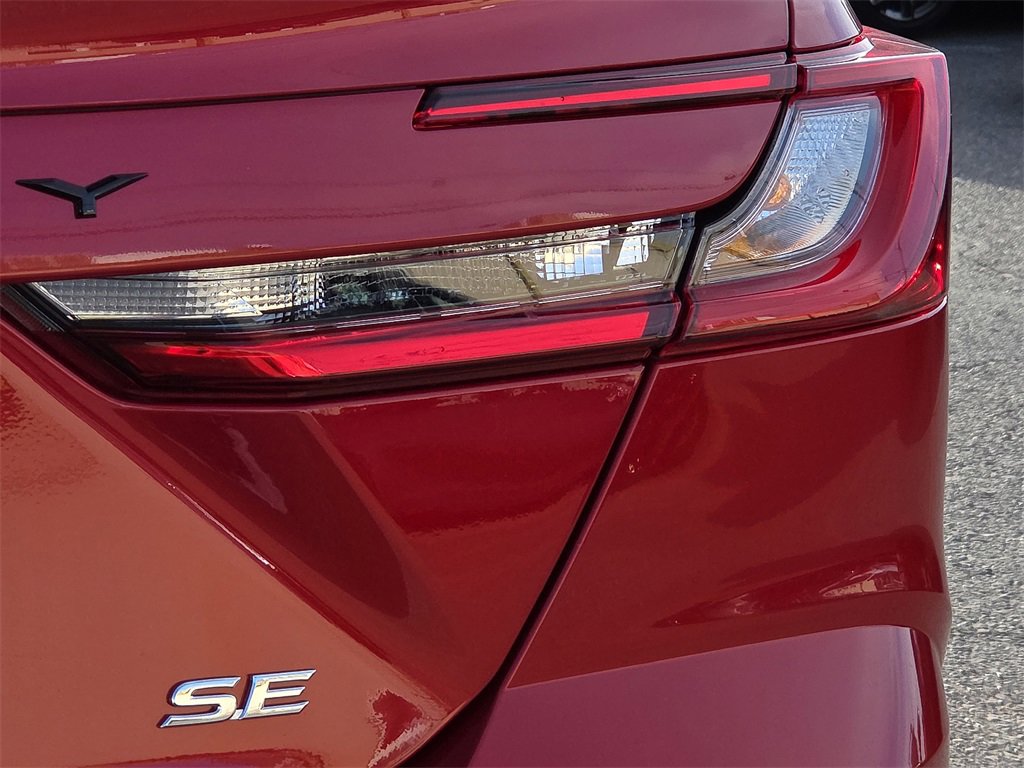 New 2026 Toyota Camry SE image 11