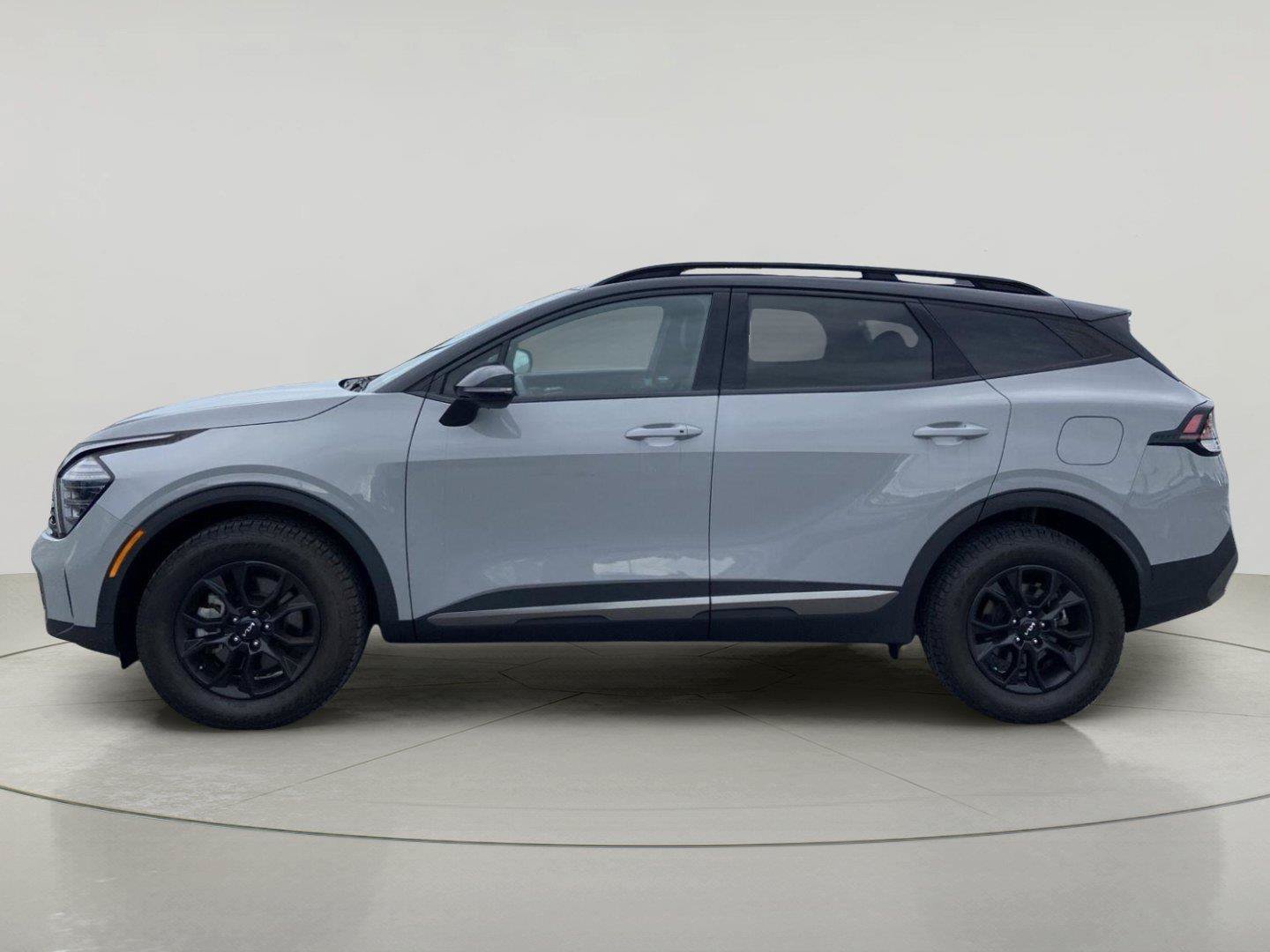 Used 2024 Kia Sportage X-Pro AWD/4WD image 4
