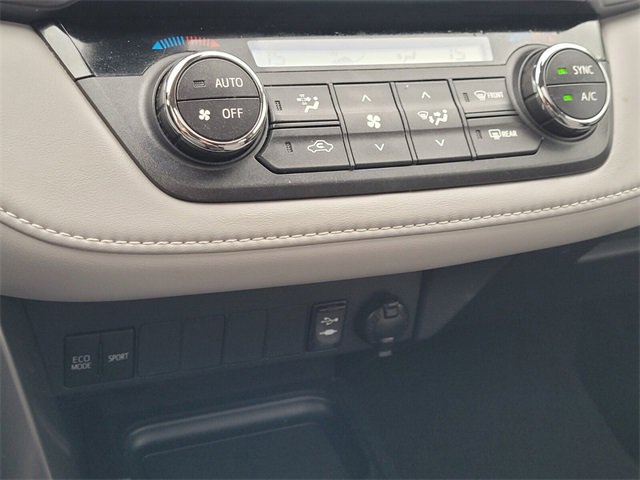 Used 2017 Toyota RAV4 XLE image 22