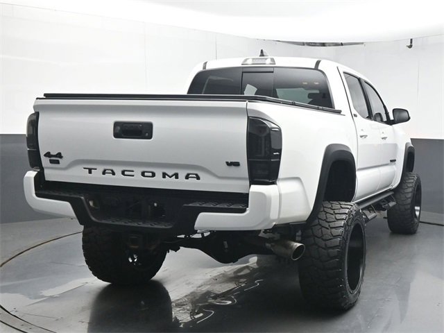Used 2023 Toyota Tacoma 4x4 Double Cab image 9