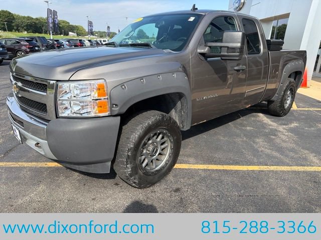 Used 2013 Chevrolet Silverado 1500 LT w/ All-Star Edition AWD/4WD image 3