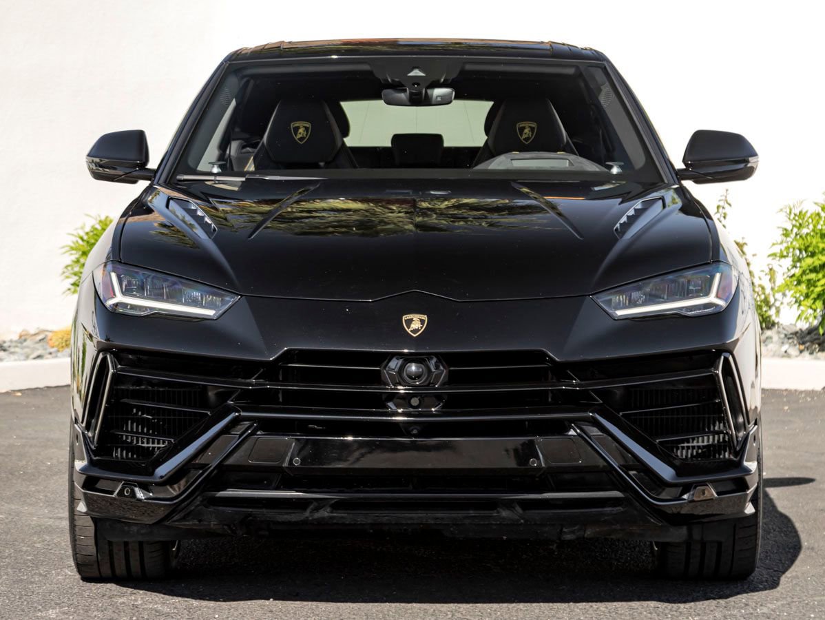 Used 2024 Lamborghini Urus S AWD/4WD image 3