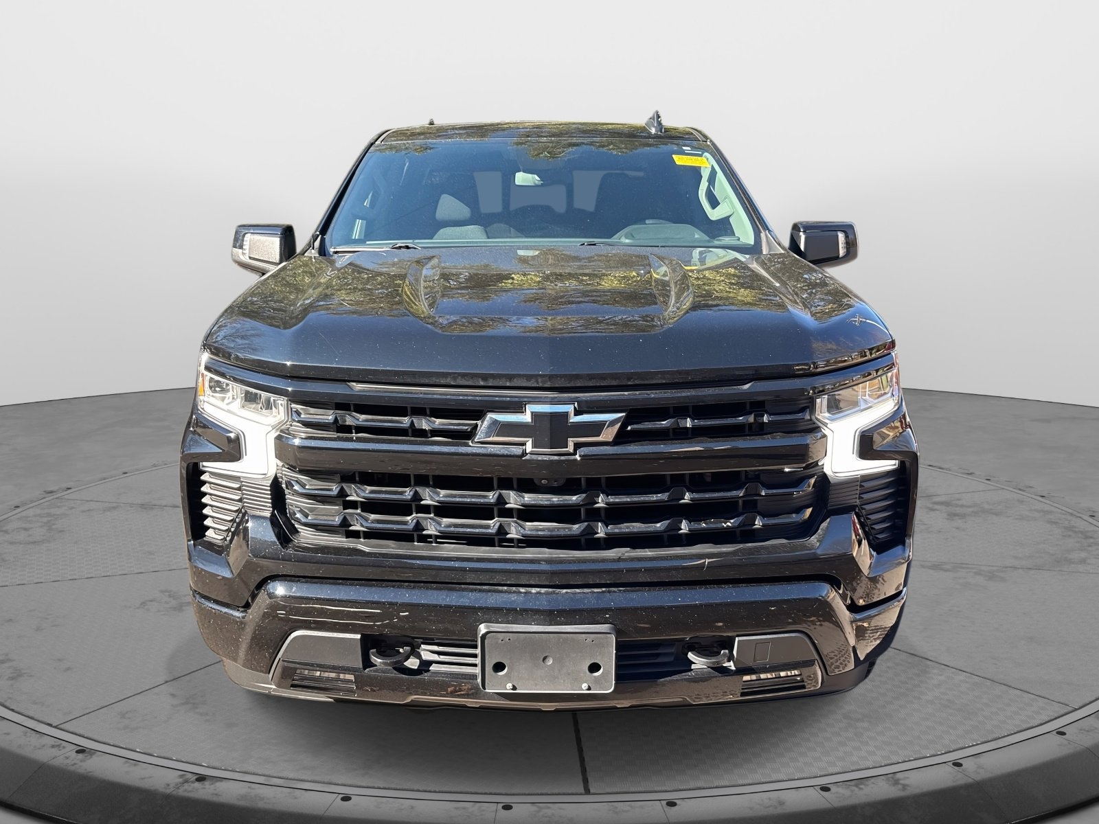 Used 2023 Chevrolet Silverado 1500 RST w/ Convenience Package II image 2