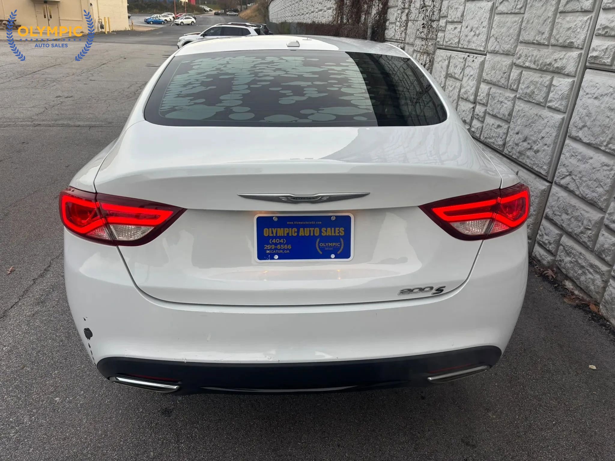 Used 2015 Chrysler 200 S FWD image 5