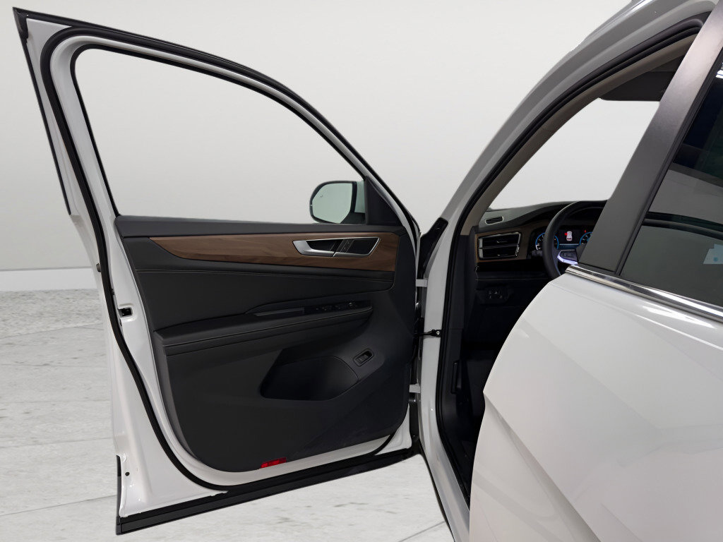 New 2026 Volkswagen Atlas SE image 17