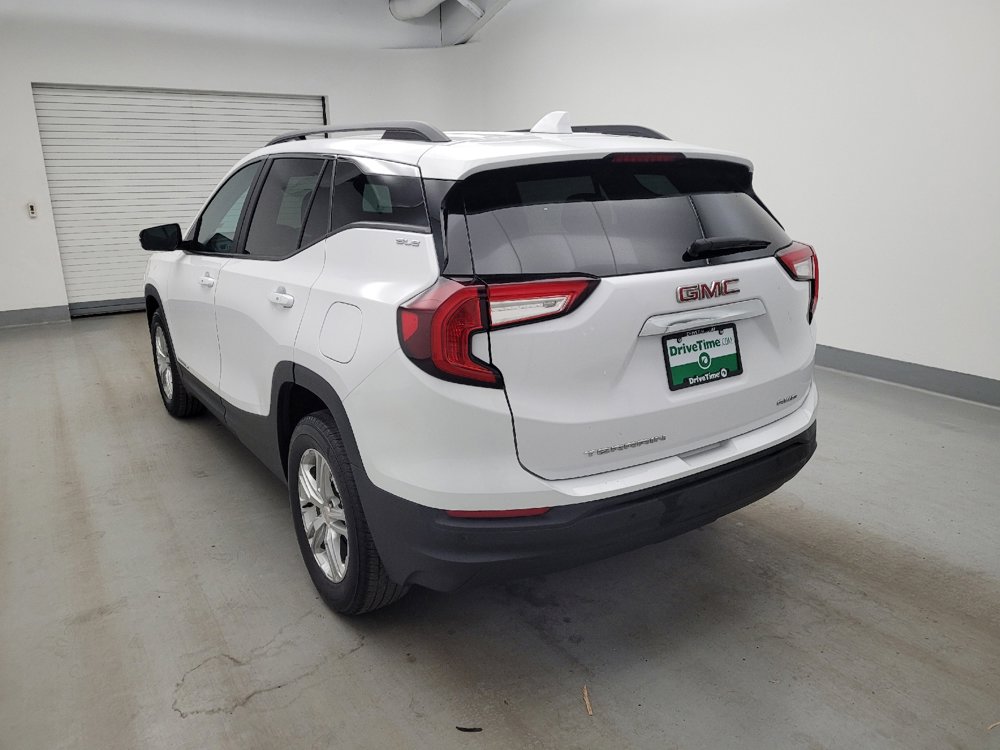 Used 2023 GMC Terrain SLE w/ Driver Convenience Package AWD/4WD image 5