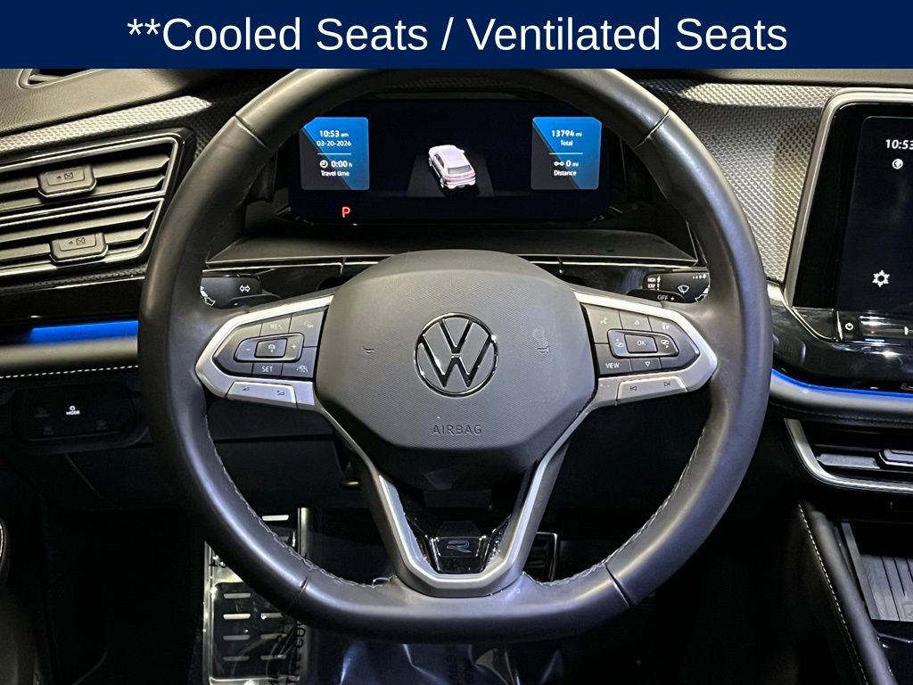 Used 2025 Volkswagen Atlas Cross Sport SEL Premium R-Line AWD/4WD image 9