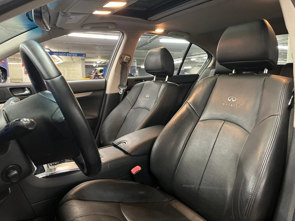 Used 2013 INFINITI G37 x Sedan w/ Premium Pkg AWD/4WD image 18