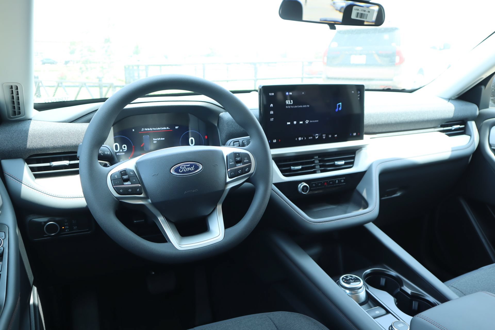 New 2026 Ford Explorer Active RWD image 2