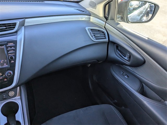 Used 2017 Nissan Murano SV w/ Premium Plus Package image 17