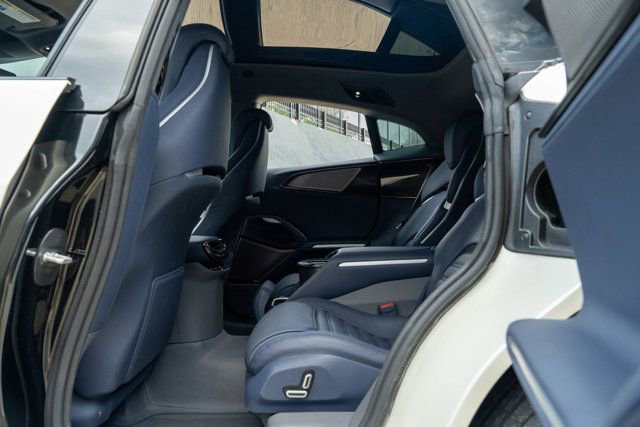 Used 2023 Ferrari Purosangue image 46