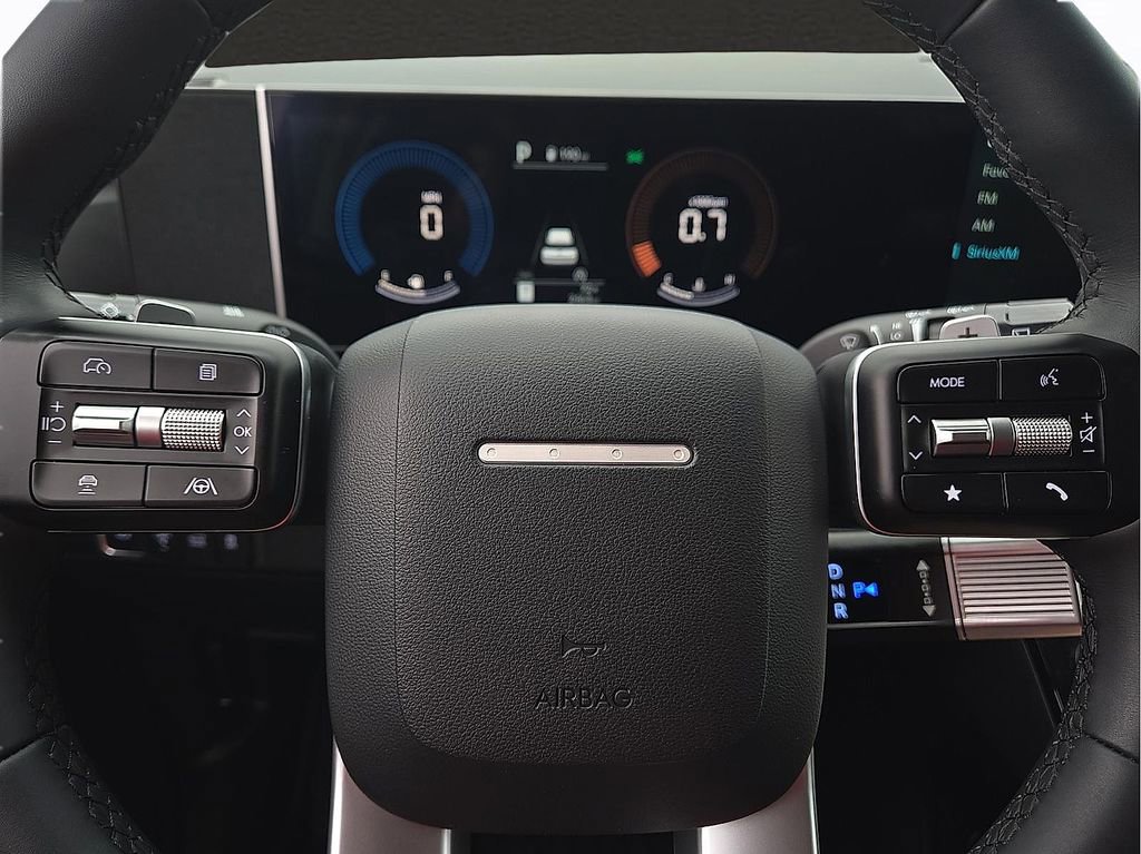 Used 2025 Hyundai Santa Fe SE image 19