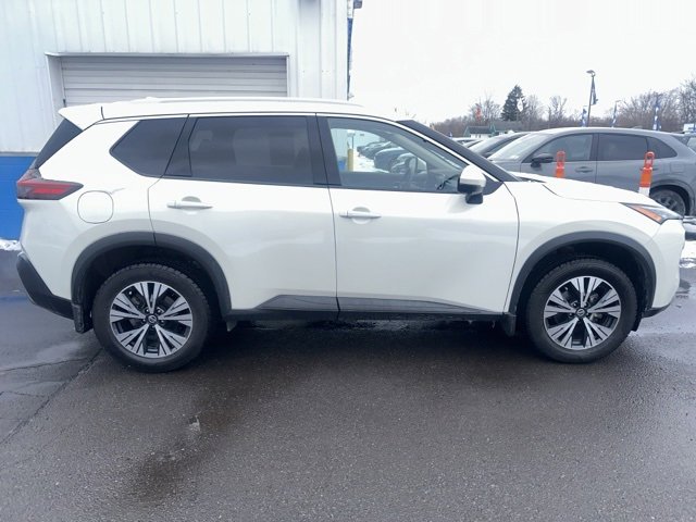 Used 2021 Nissan Rogue SV w/ Premium Package